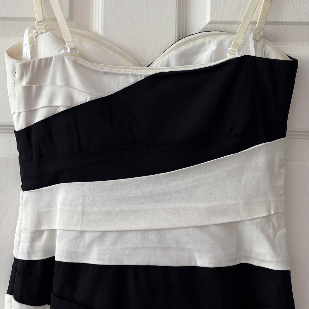 BCBGMaxAzria "Kalea" Strapless Mini Dress - Black & White Size 8 - Picture 7 of 13